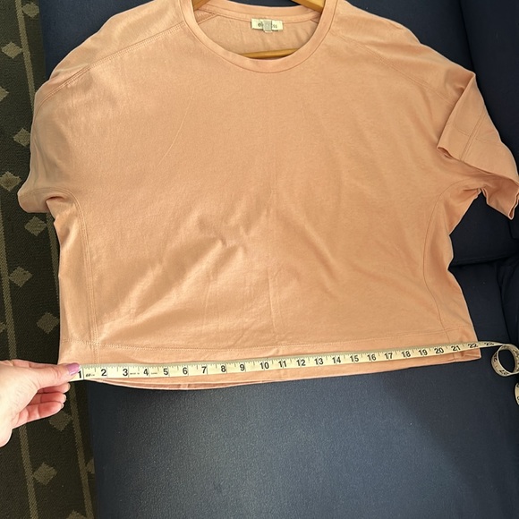 Ella Moss Cropped Tee Shirt - Picture 7 of 7